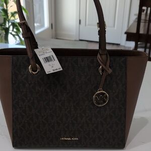 Michael Kors Dark Brown and Light Brown 🟤 🤎 Tote